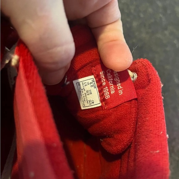 Vans youth size 6 red mid top sneakers - Picture 3 of 5